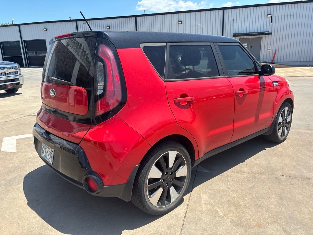 Used 2016 Kia Soul + w/ Designer's Package FWD image 5