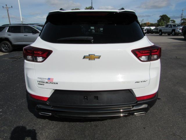 Used 2023 Chevrolet TrailBlazer ACTIV w/ Sun and Liftgate Package AWD/4WD image 4
