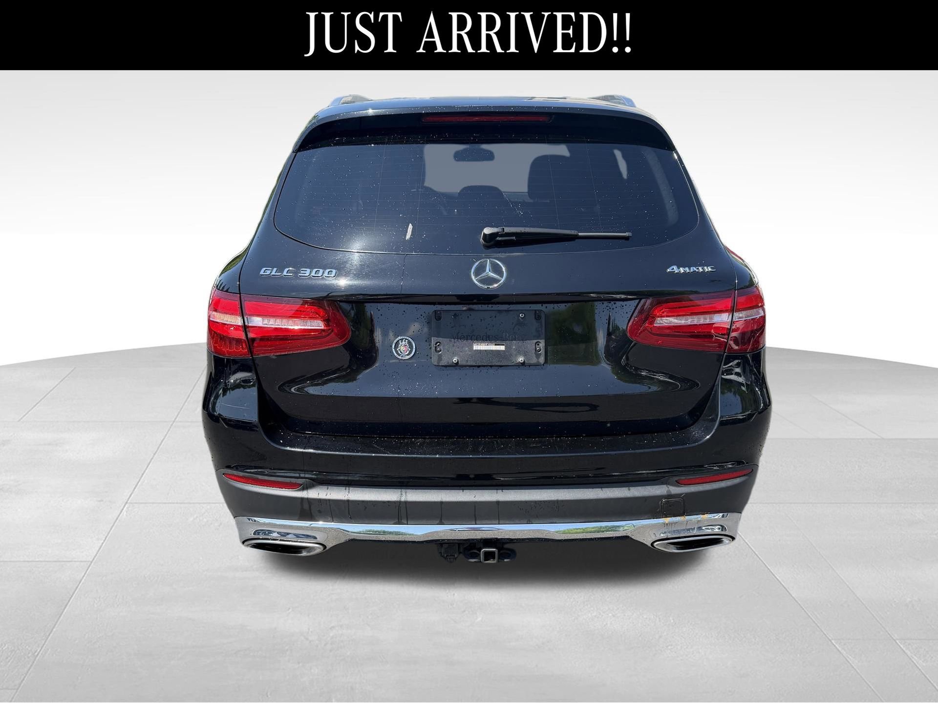 Certified 2017 Mercedes-Benz GLC 300 4MATIC image 4