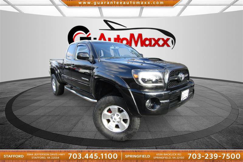 Used 2011 Toyota Tacoma 4x4 Access Cab V6 w/ TRD Sport Pkg image 3