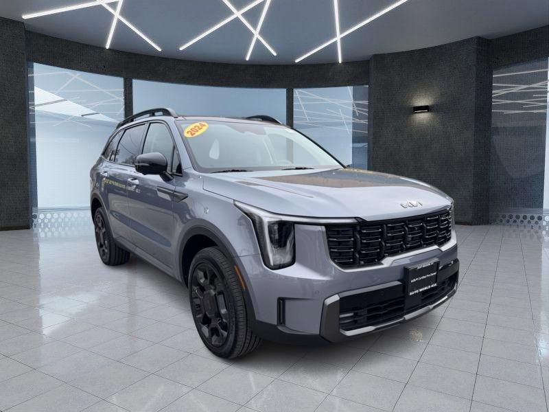 Certified 2025 Kia Sorento SX image 1