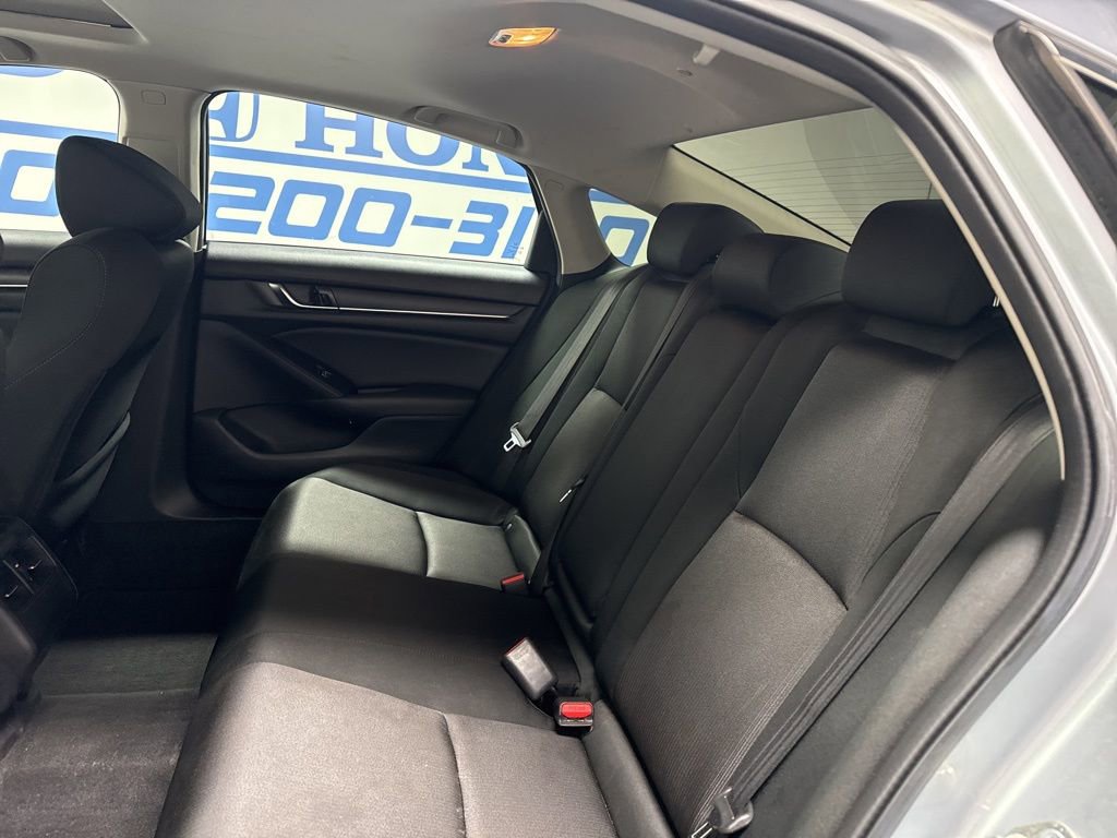 Used 2019 Honda Accord EX image 11
