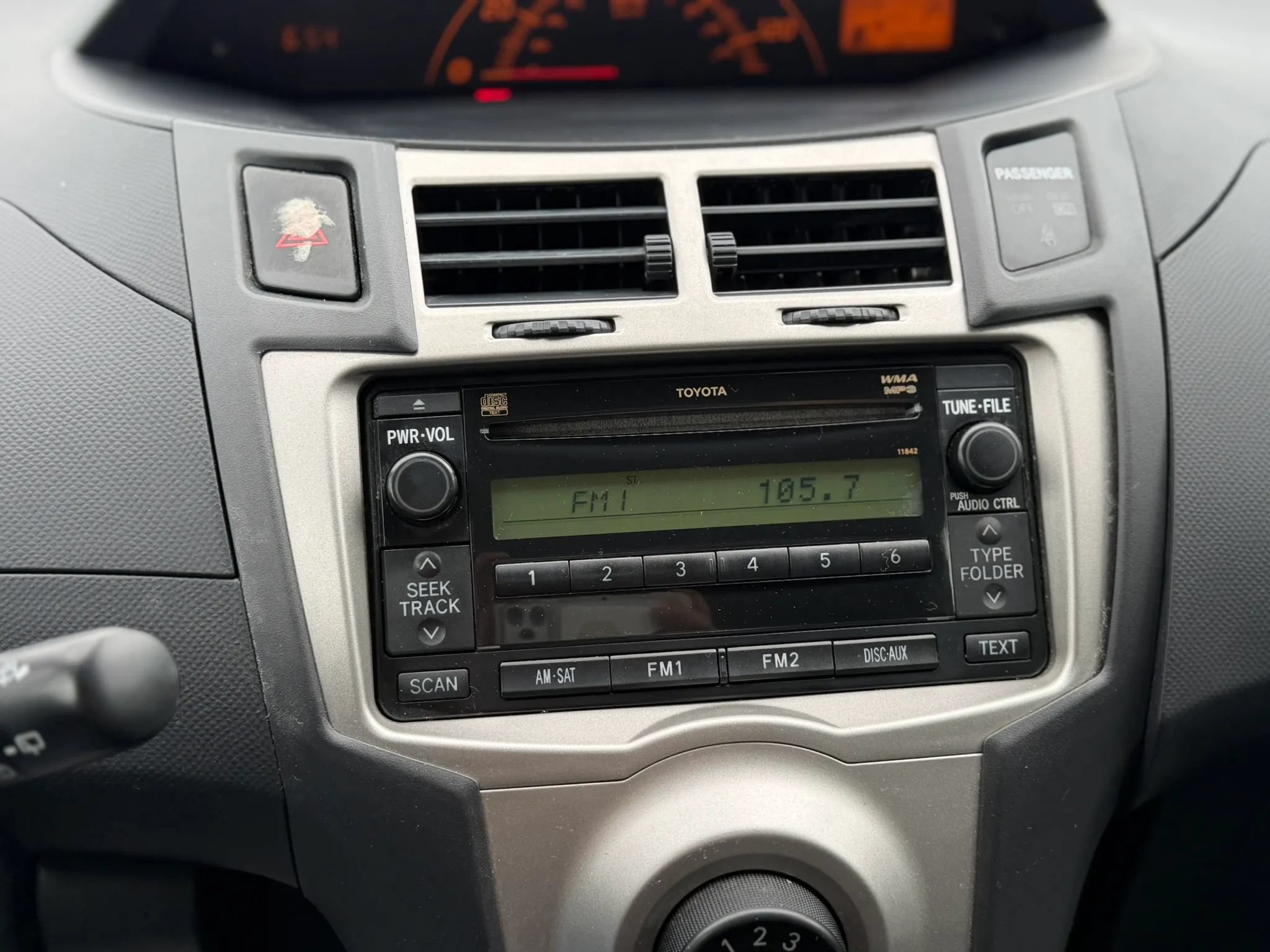 Used 2009 Toyota Yaris S FWD image 24