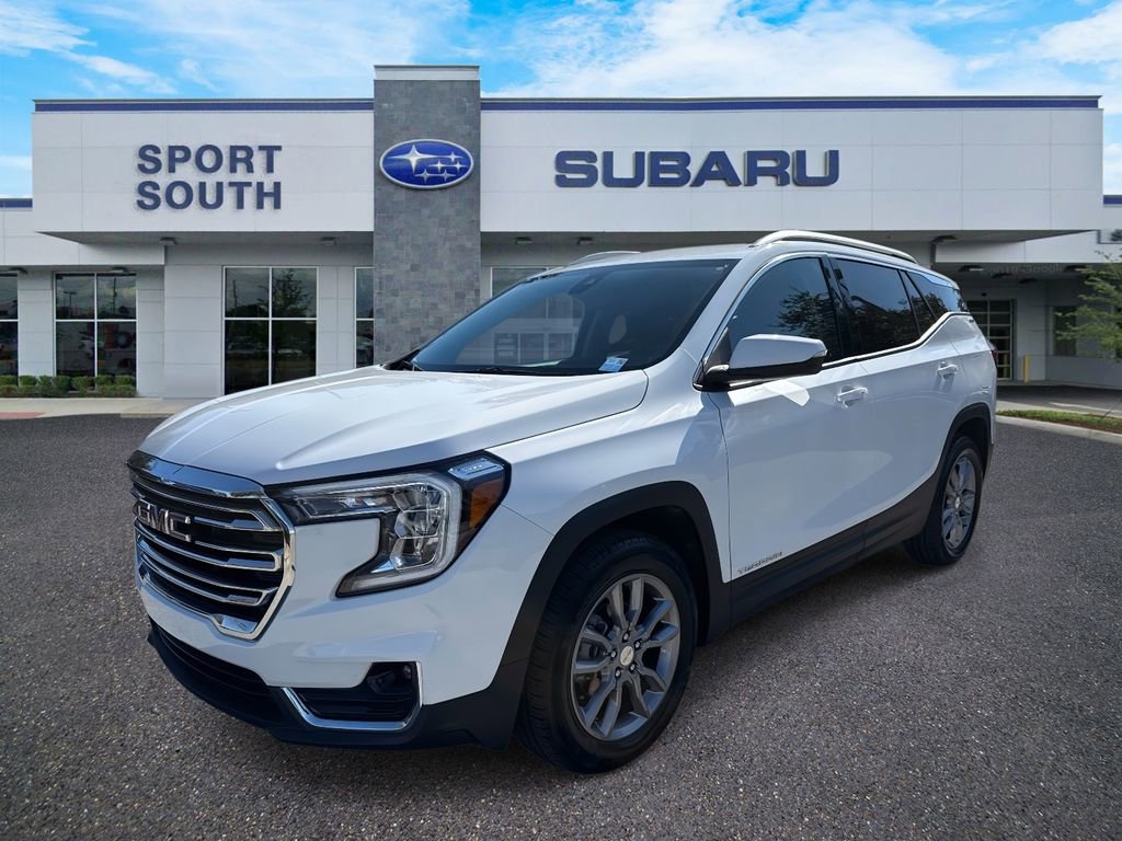 Used 2024 GMC Terrain SLT image 8