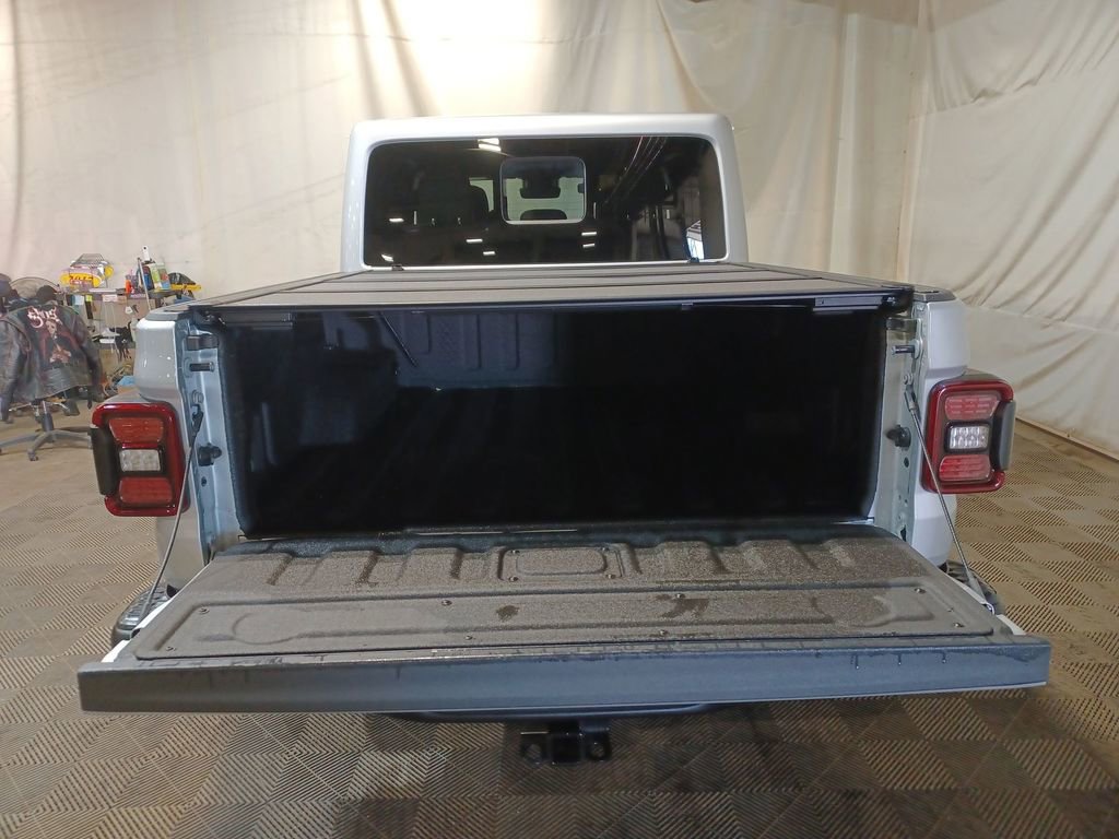Used 2024 Jeep Gladiator Mojave image 20