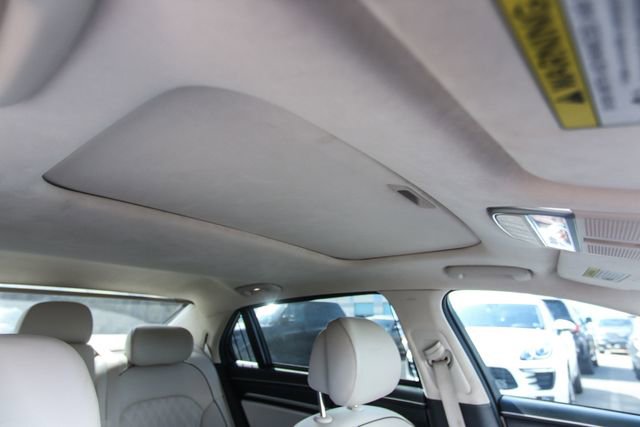 Used 2020 Genesis G90 3.3T Premium image 55
