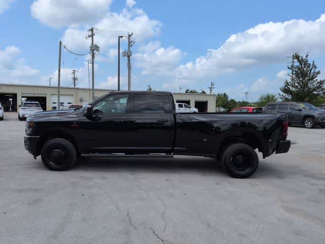 New 2026 RAM 3500 Tradesman AWD/4WD image 5