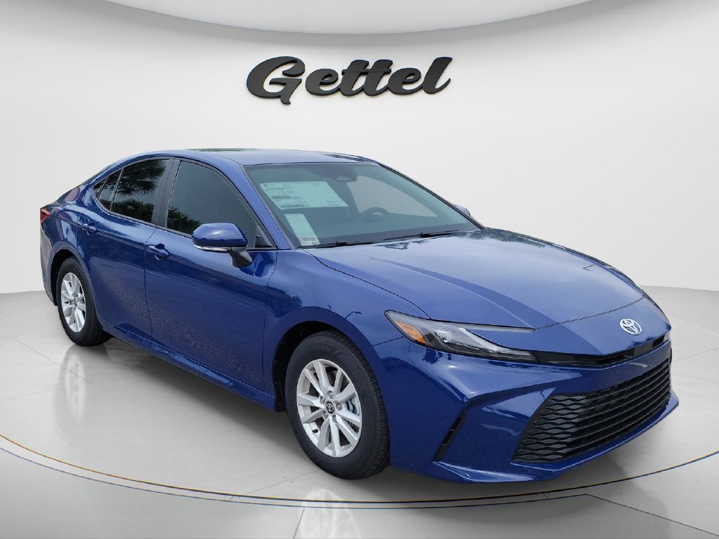 Used 2026 Toyota Camry LE FWD image 10