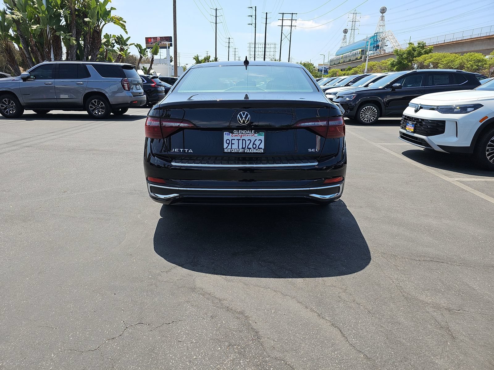 Certified 2023 Volkswagen Jetta SEL FWD image 6