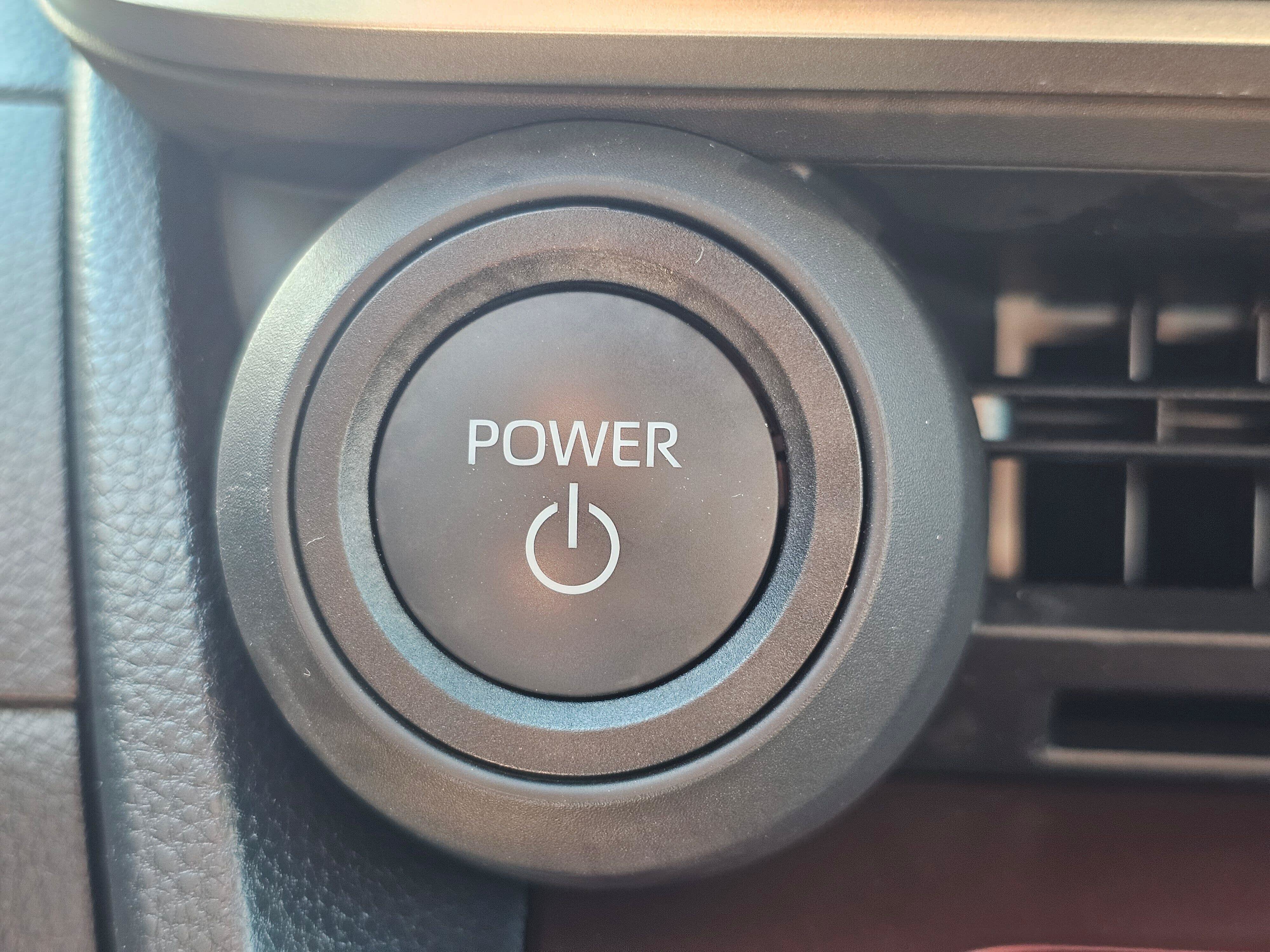 Certified 2026 Toyota Prius Plug-In Hybrid FWD image 27