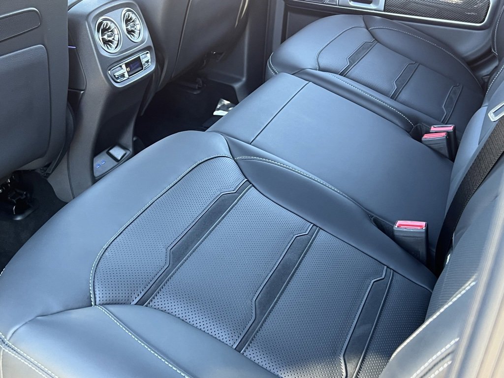 Used 2025 Mercedes-Benz G 63 AMG 4MATIC image 21