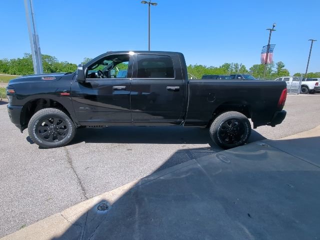 New 2026 RAM 3500 Big Horn AWD/4WD image 33