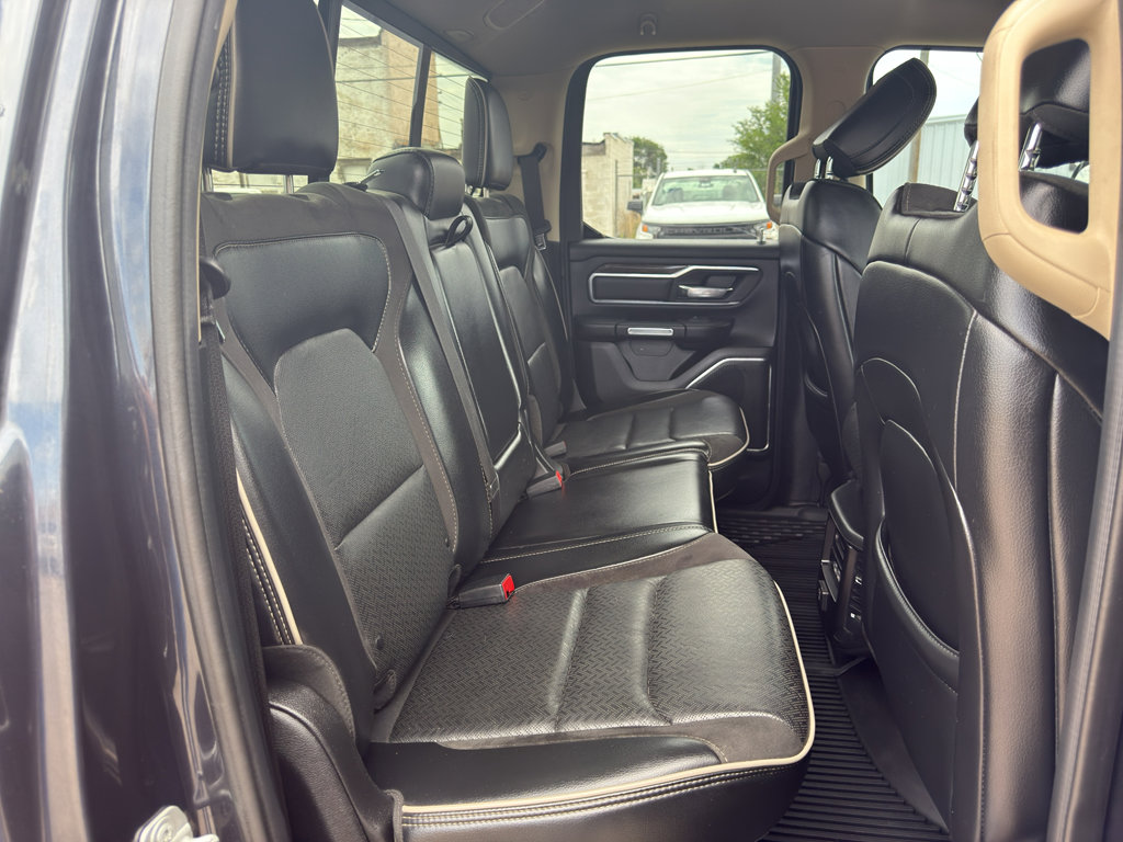 Used 2019 RAM 1500 Laramie image 12