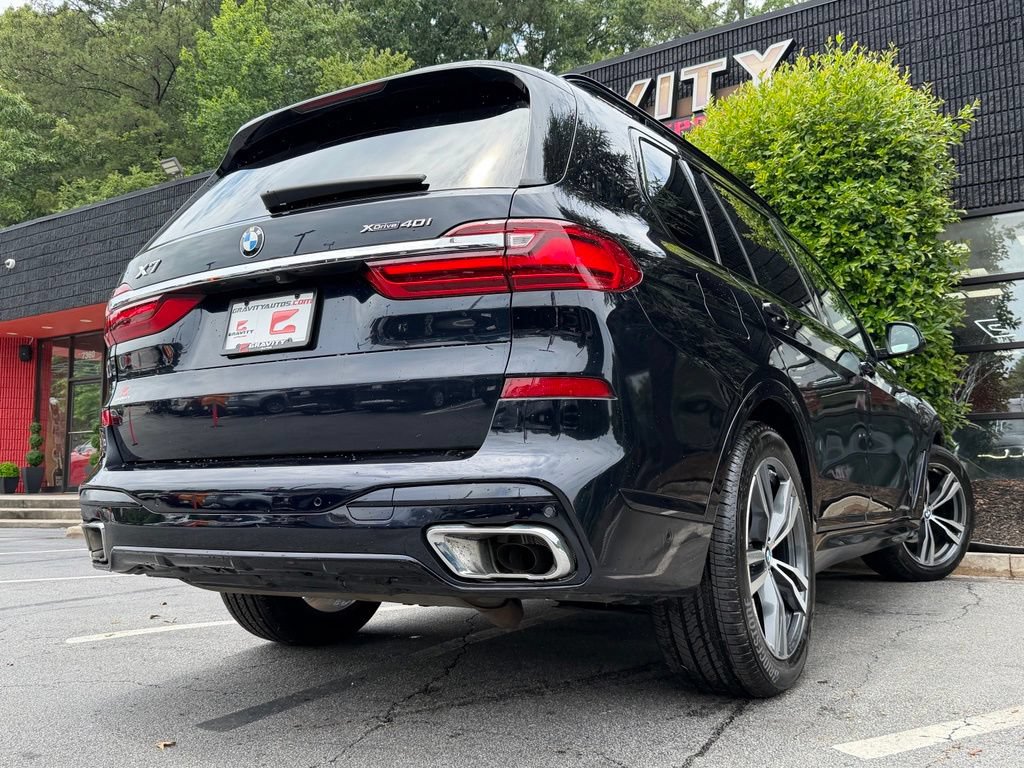 Used 2021 BMW X7 xDrive40i w/ M Sport Package AWD/4WD image 13