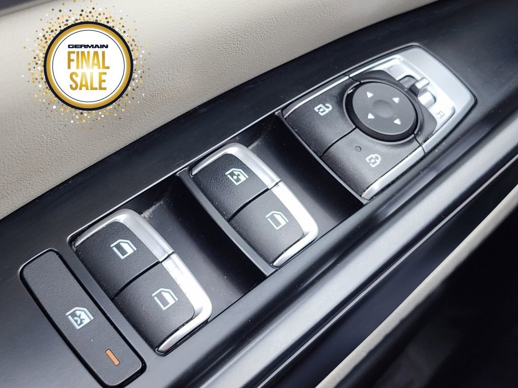 Certified 2024 Kia Carnival LX image 24