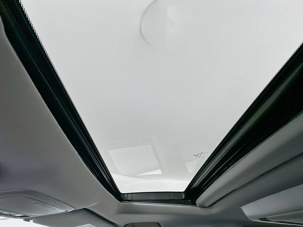 Used 2023 Honda Odyssey Touring image 21