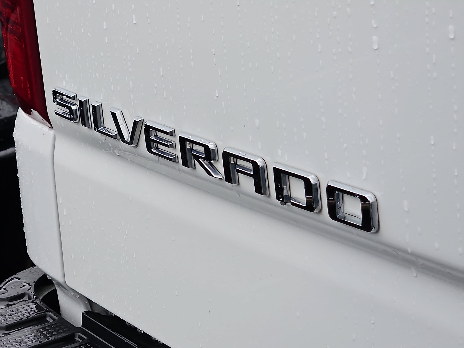 Certified 2024 Chevrolet Silverado 1500 Custom image 9