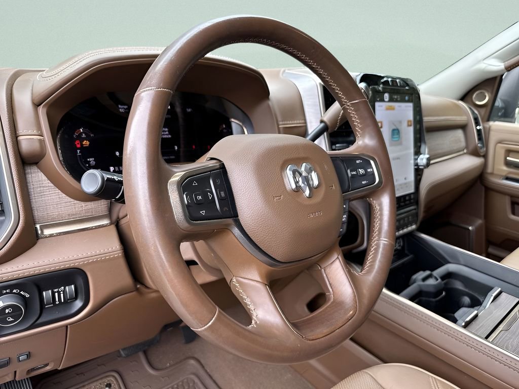 Used 2023 RAM 3500 Limited image 18