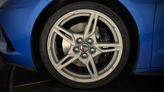 Used 2024 Chevrolet Corvette Stingray Premium Cpe w/ Z51 Performance Package RWD image 30