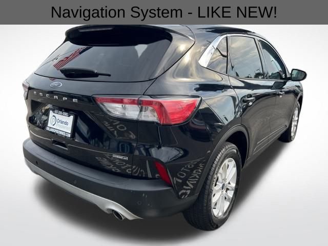 Used 2022 Ford Escape SE image 9