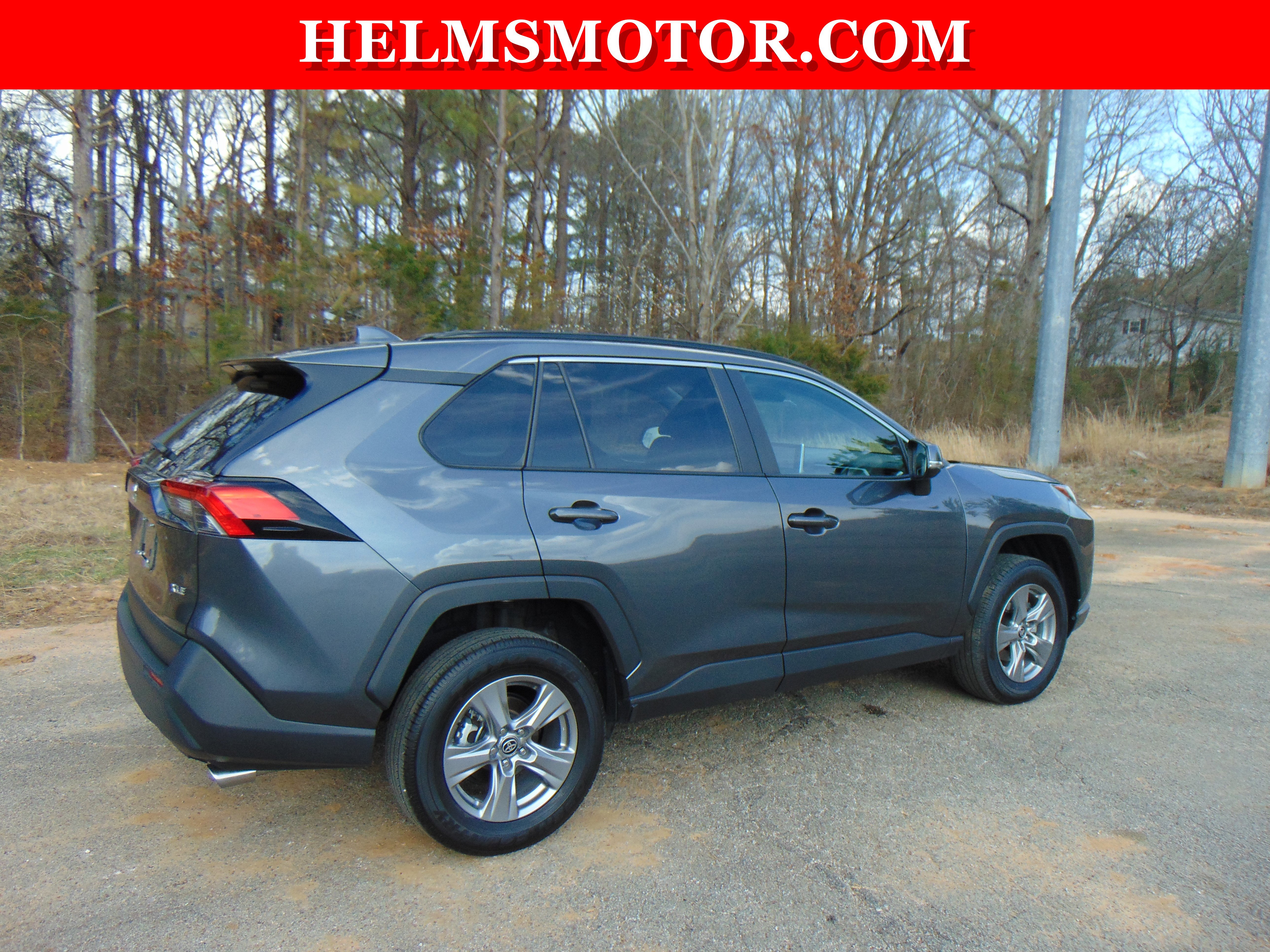 Used 2025 Toyota RAV4 XLE w/ Convenience Package image 15