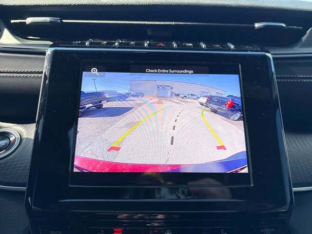 Used 2024 Jeep Grand Cherokee L Altitude image 17