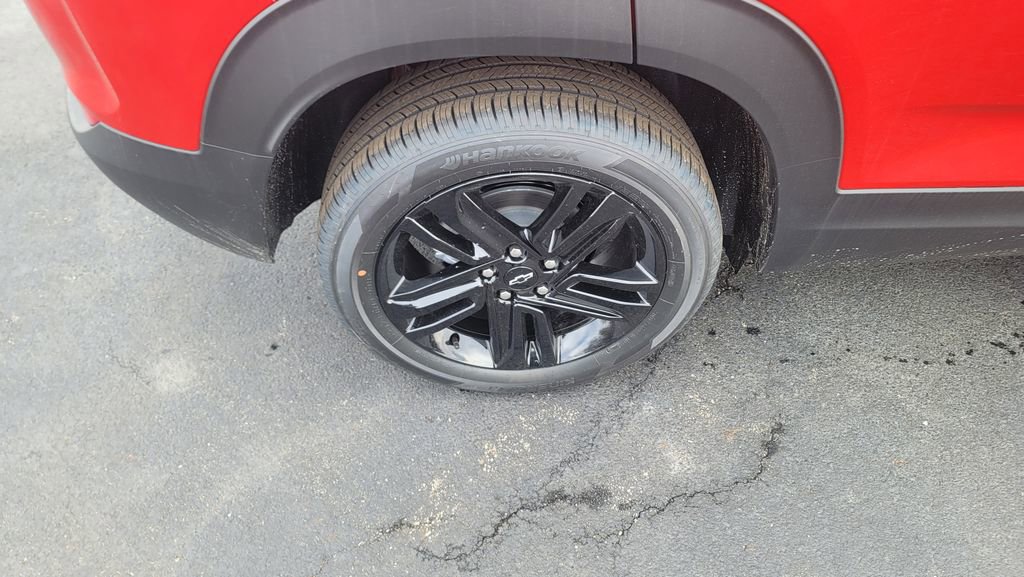 New 2026 Chevrolet TrailBlazer LT w/ Midnight Edition image 13