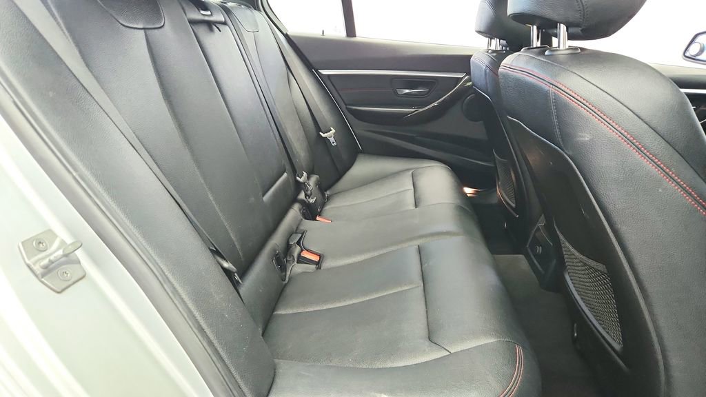 Used 2016 BMW 328i xDrive Sedan image 30