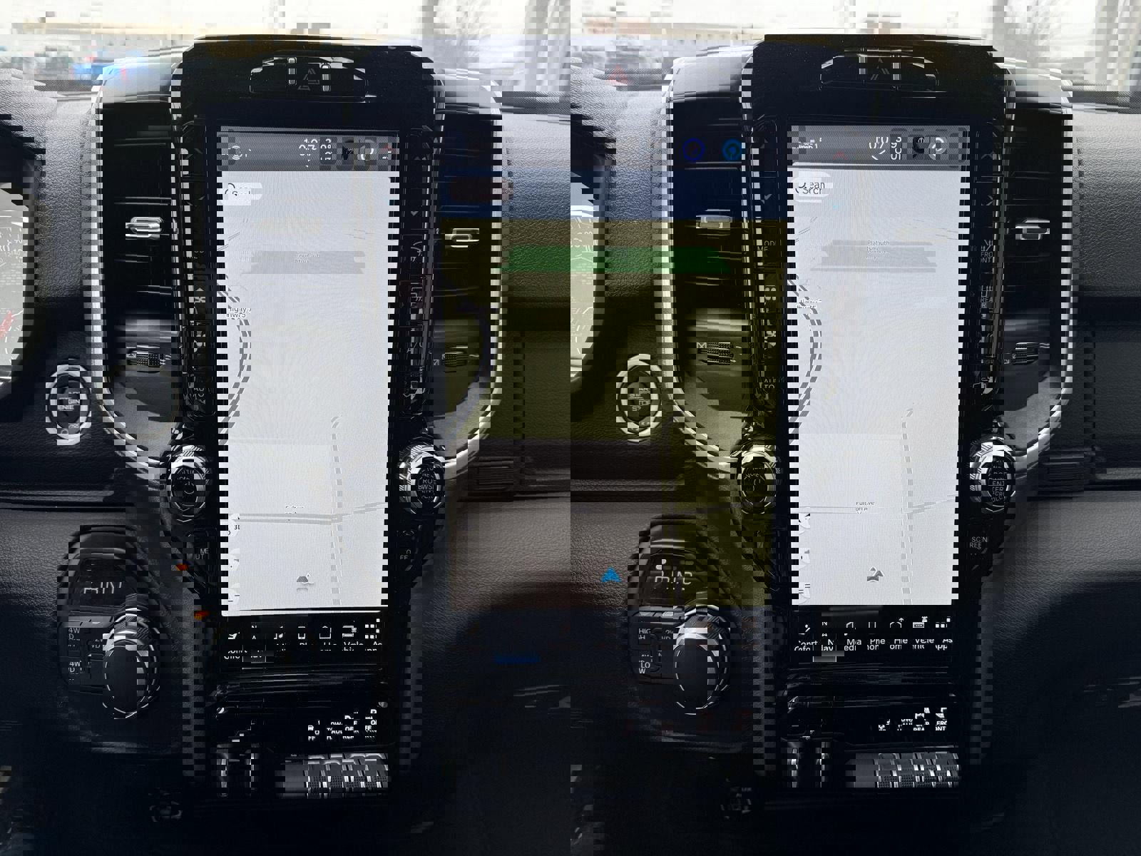 Used 2024 RAM 2500 Big Horn w/ Sport Appearance Package image 19