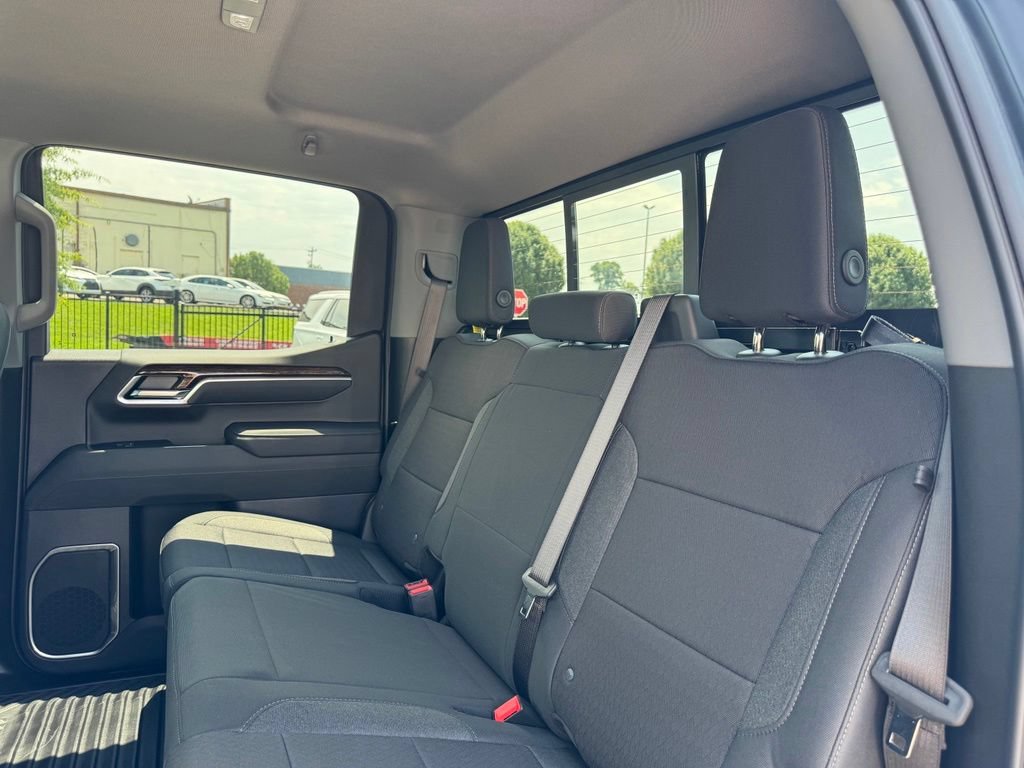New 2026 GMC Sierra 1500 SLE w/ X31 Off-Road Package AWD/4WD image 30