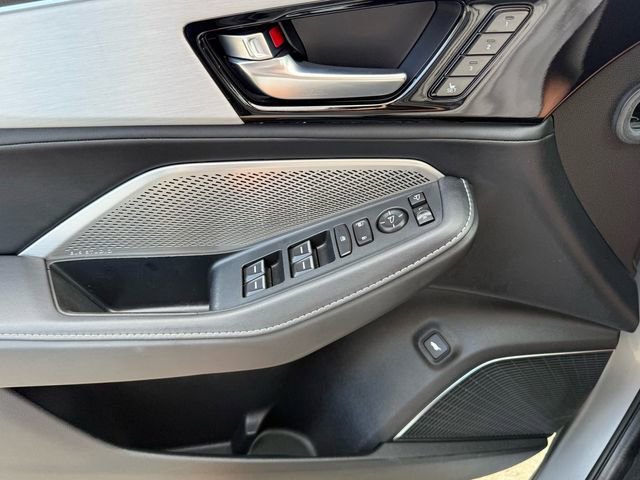 Used 2024 Acura MDX FWD w/ Technology Package image 32