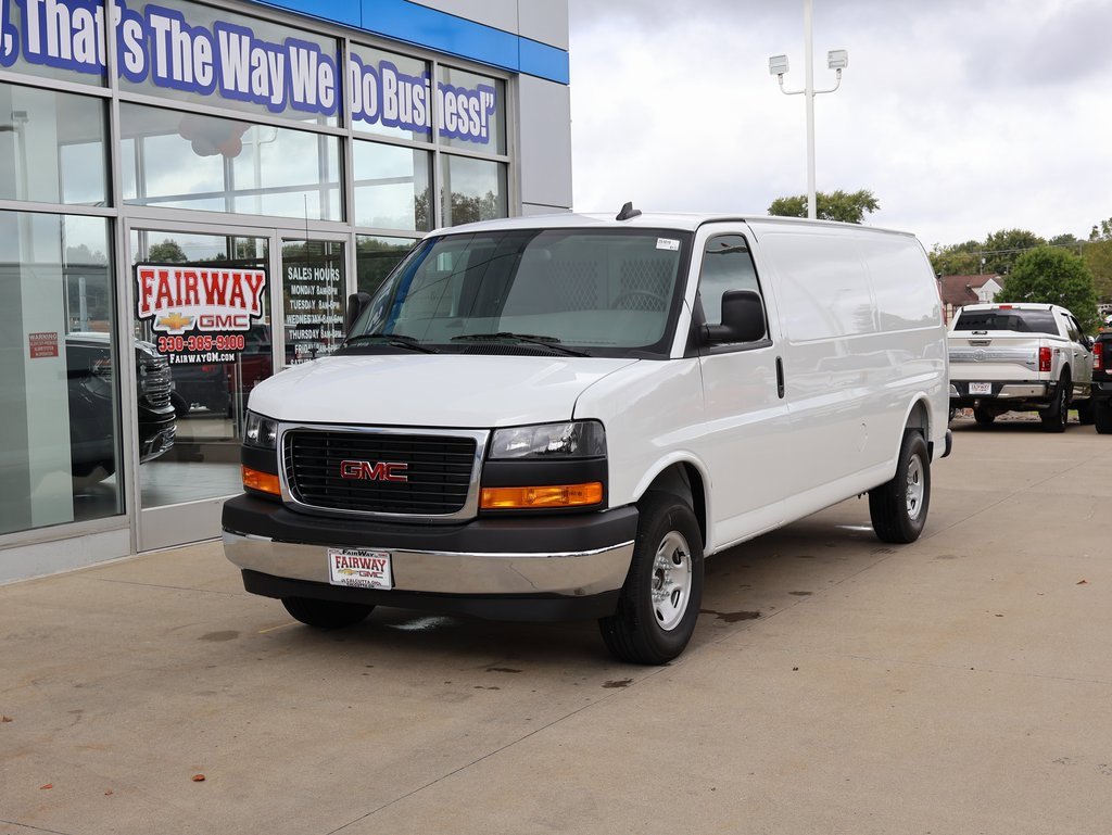 New 2025 GMC Savana 3500 Work Van w/ Driver Convenience Package image 6