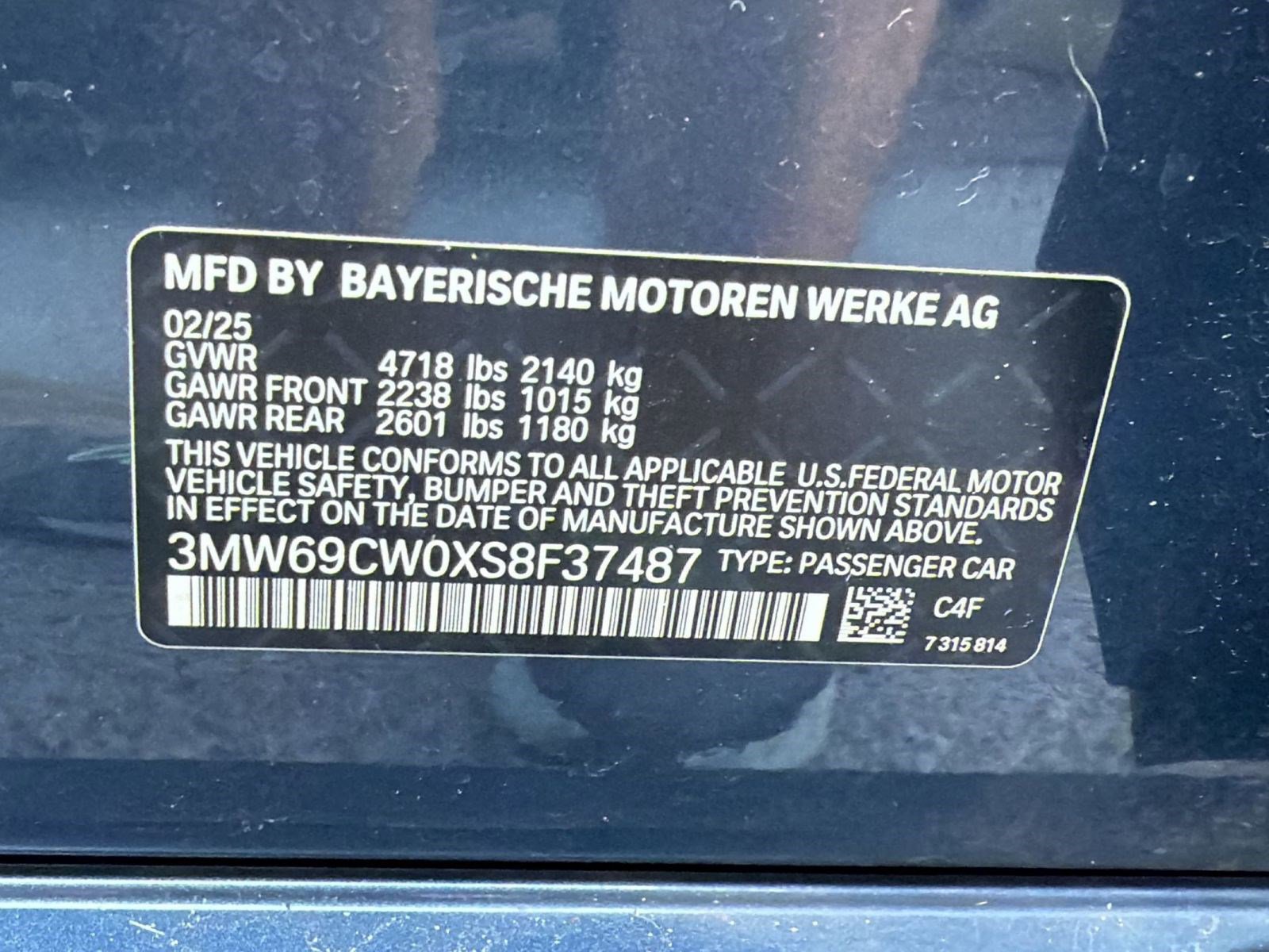 Certified 2025 BMW 330i Sedan RWD image 19