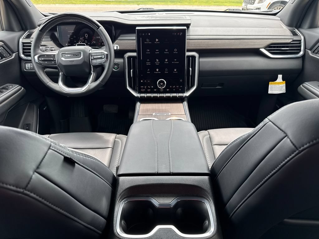 Certified 2026 GMC Acadia Denali w/ Super Cruise Package AWD/4WD image 20
