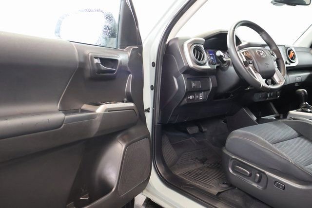 Certified 2023 Toyota Tacoma 4x4 Double Cab w/ Trail Edition image 8