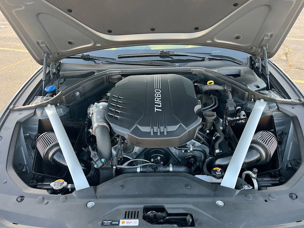 Used 2022 Genesis G70 3.3T image 31