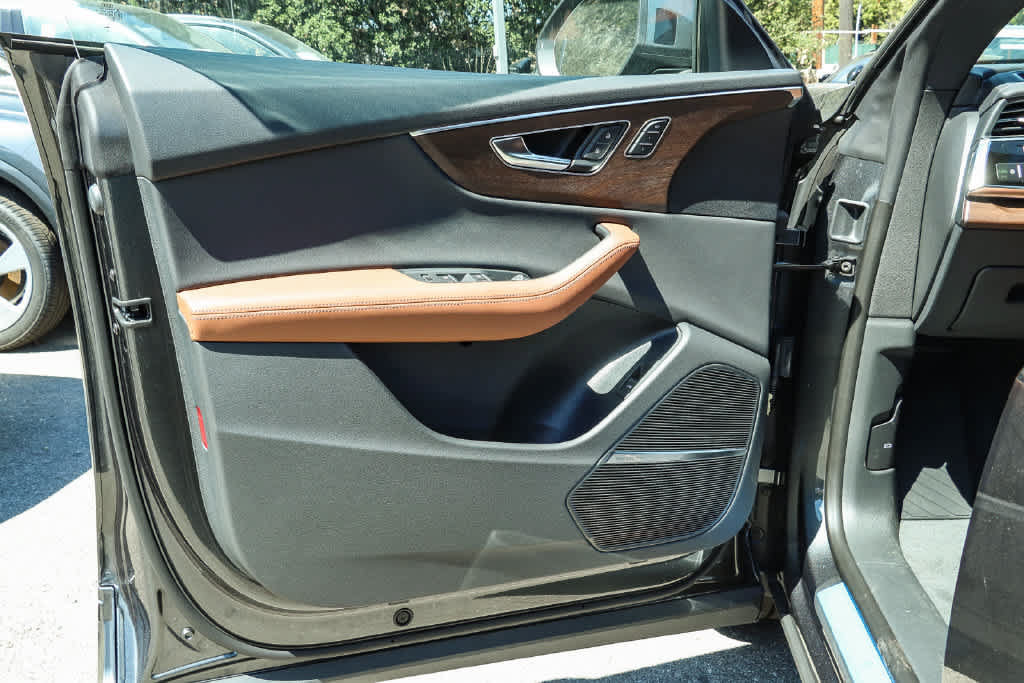 New 2027 Audi Q8 Premium Plus AWD/4WD image 26