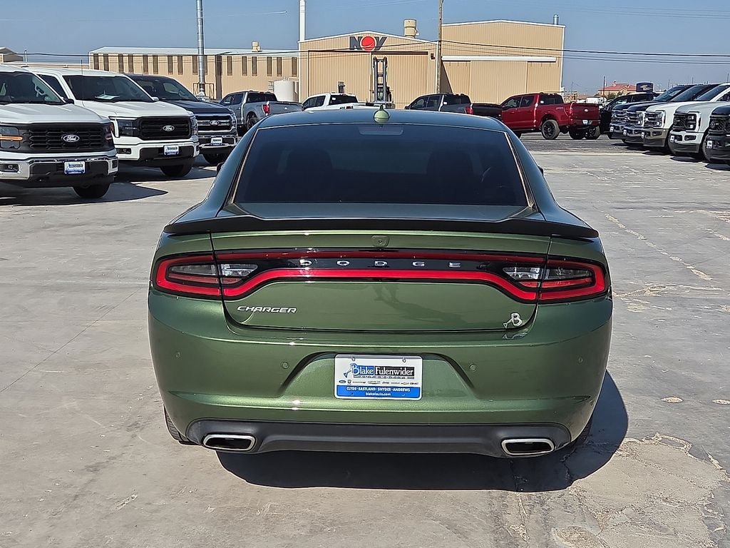 Used 2023 Dodge Charger SXT RWD image 4