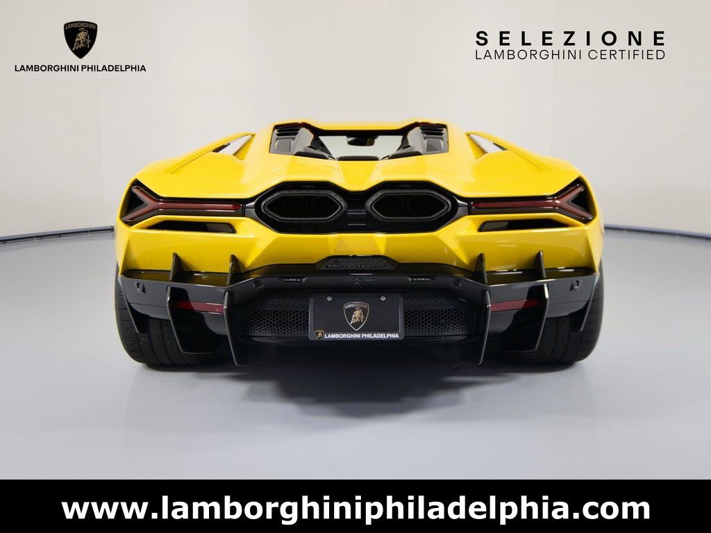Used 2024 Lamborghini Revuelto image 6