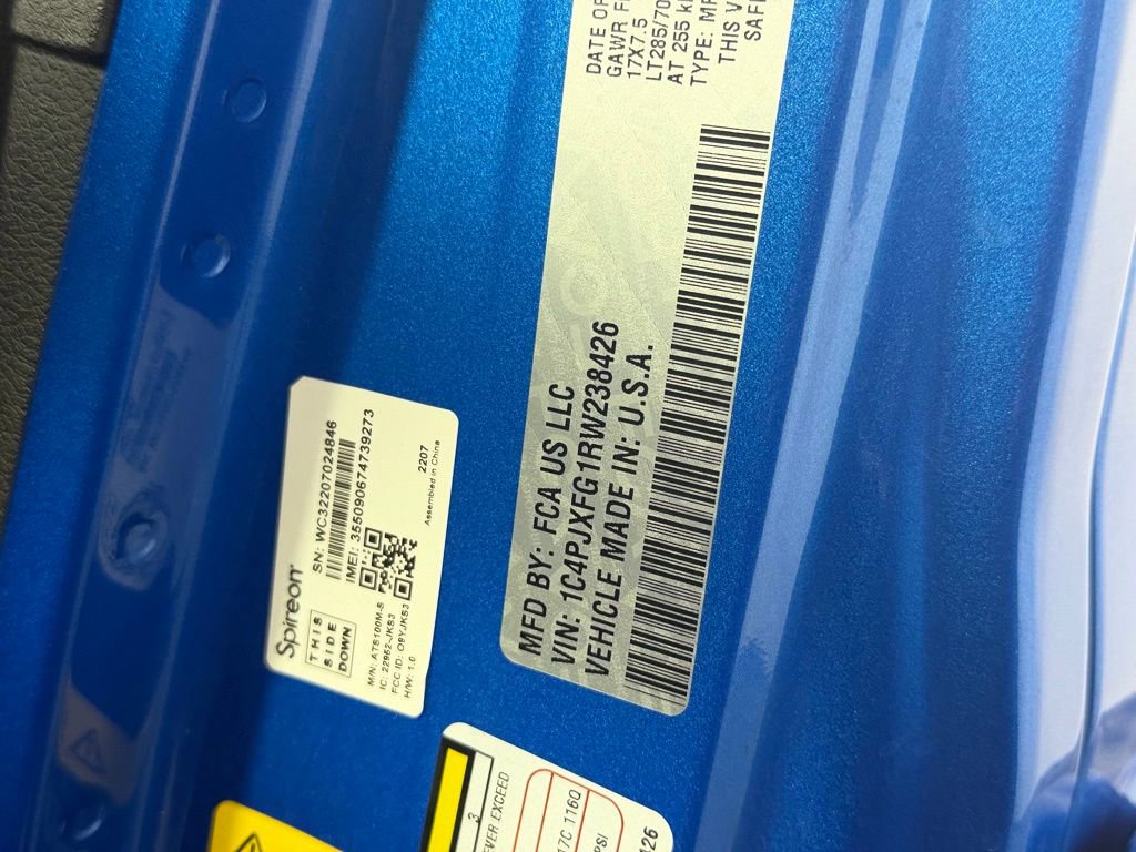 Used 2024 Jeep Wrangler Unlimited Rubicon w/ Capability Package image 40