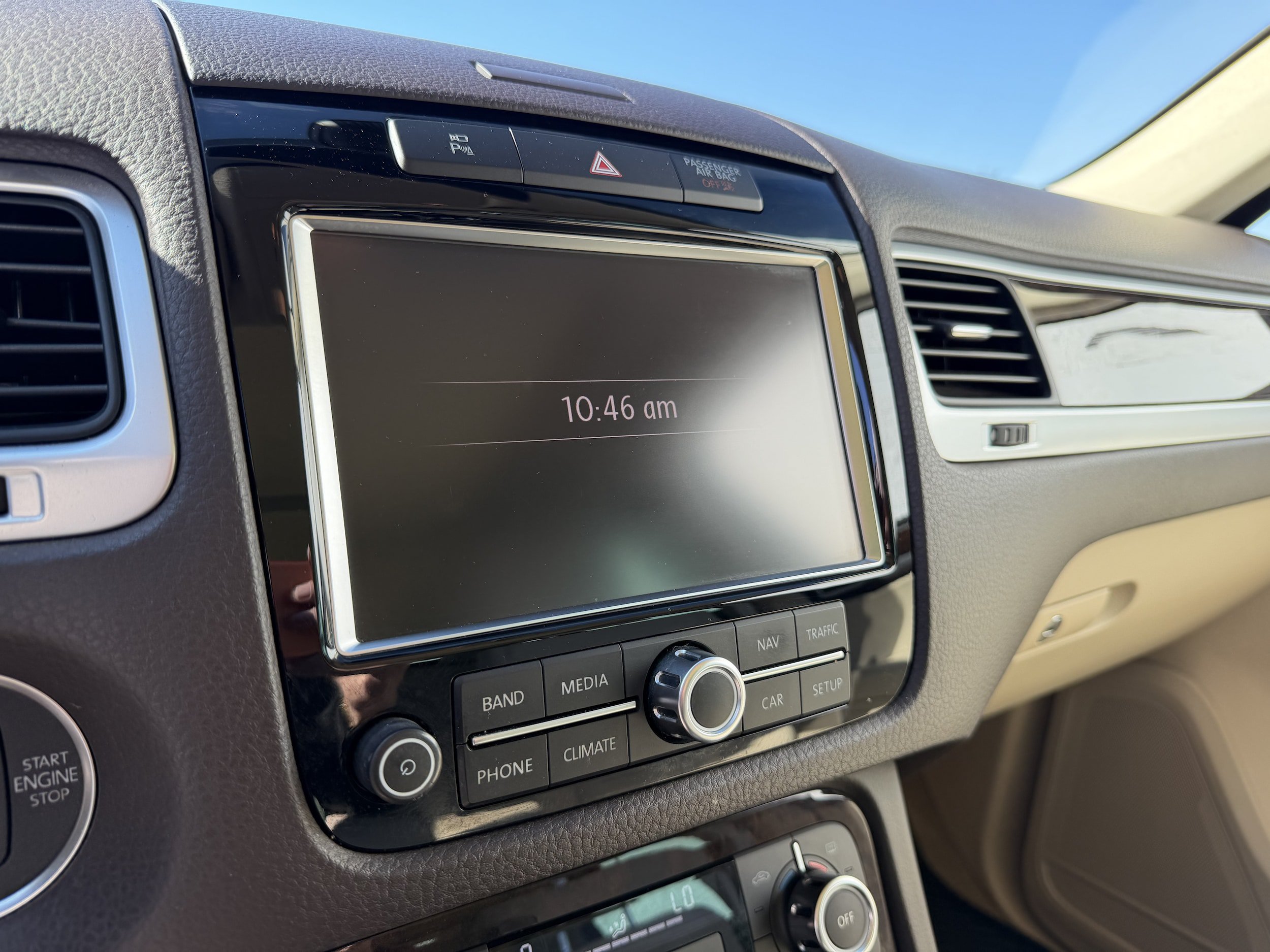 Used 2013 Volkswagen Touareg TDI AWD/4WD image 21