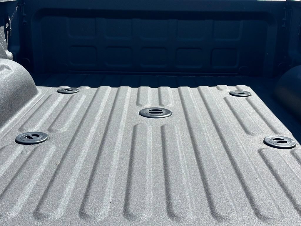 New 2026 RAM 2500 Big Horn AWD/4WD image 7