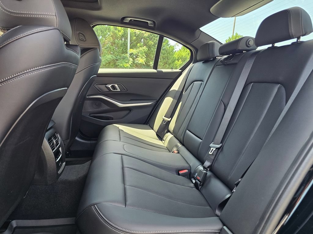 New 2026 BMW 330i Sedan RWD image 19
