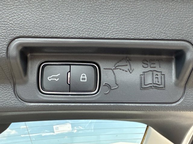 New 2026 Ford Explorer Active w/ Active Comfort Package RWD image 14