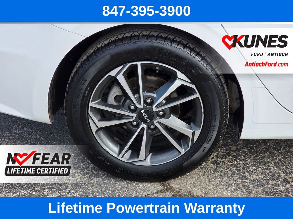 Used 2023 Kia Forte LXS w/ LXS Technology Package image 10