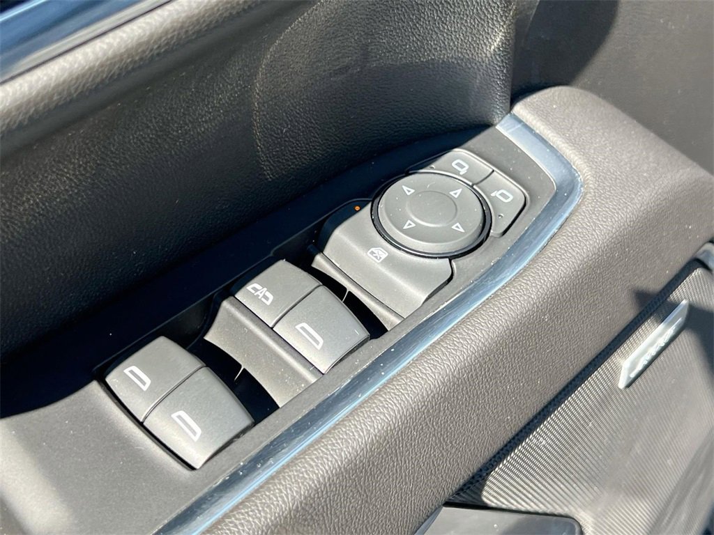 Certified 2022 Chevrolet Silverado 1500 LT Trail Boss w/ Convenience Package II image 16