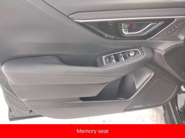 Used 2023 Subaru Outback Limited image 11