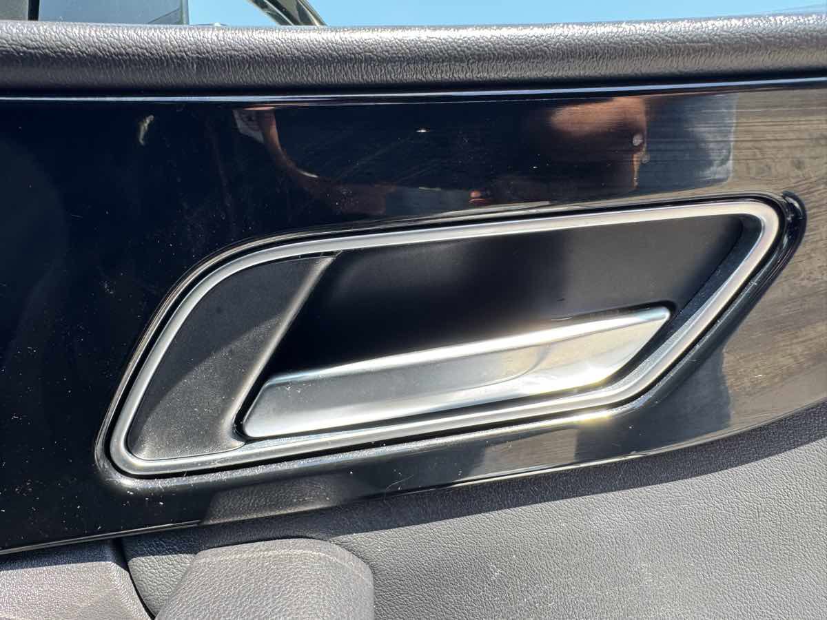 Used 2018 Jaguar F-PACE Prestige AWD/4WD image 34