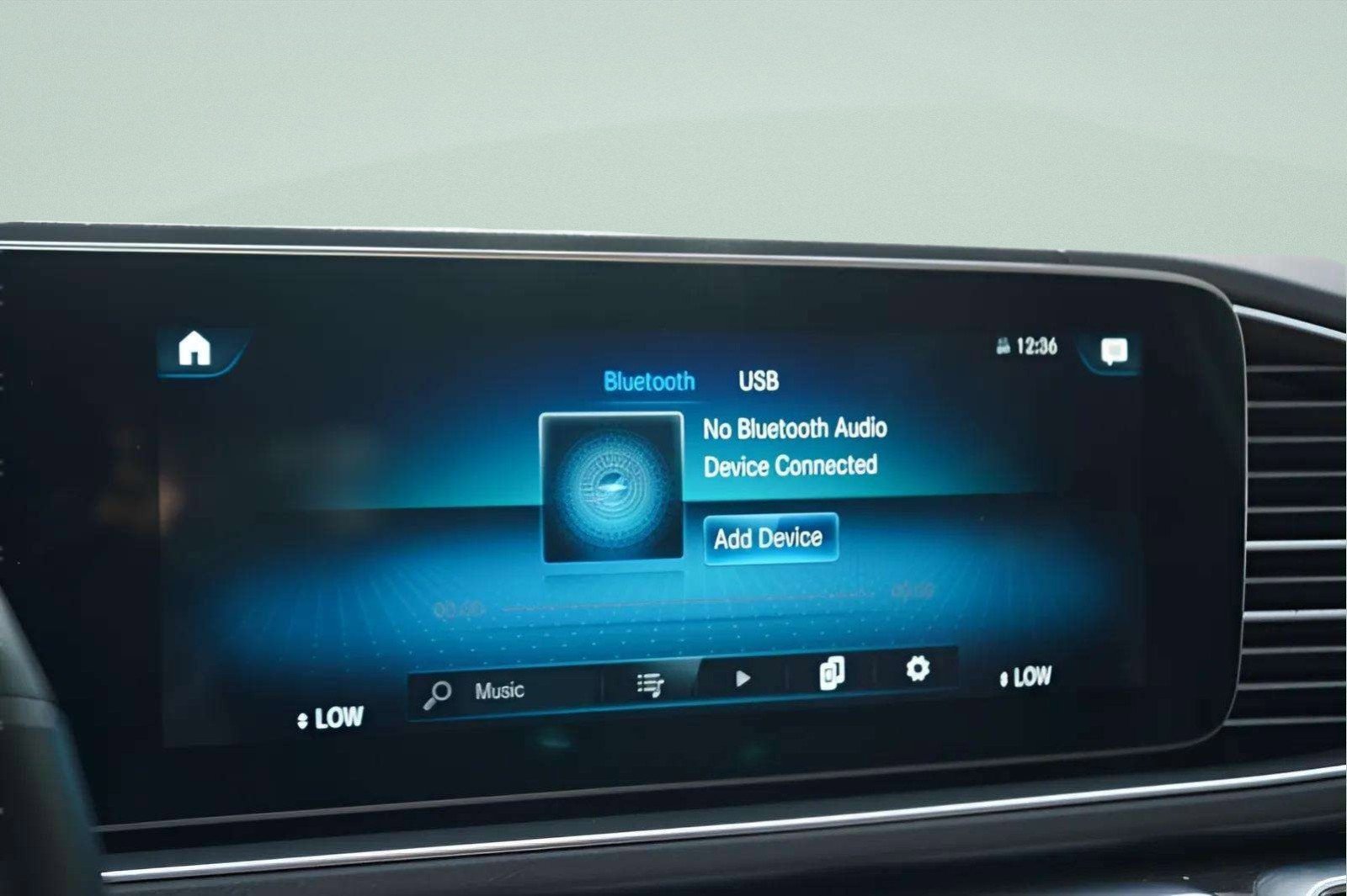 Used 2022 Mercedes-Benz GLS 450 4MATIC image 34