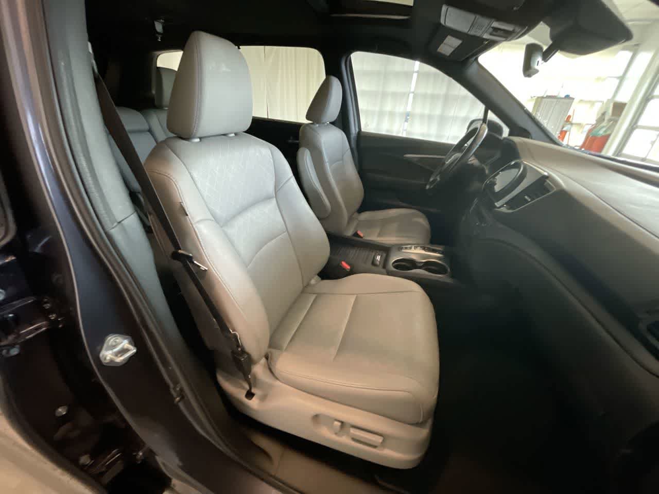 Used 2021 Honda Passport EX-L image 24